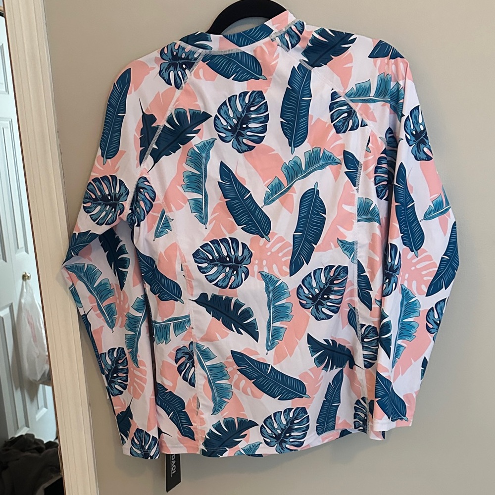 Leaf Pattern Women's RashGaurd Swim Top - Picture 5 of 5